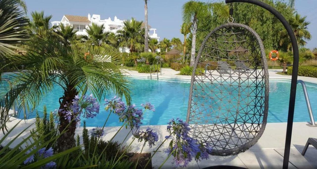 דירות Alcazaba Lagoon Estepona Golf מראה חיצוני תמונה