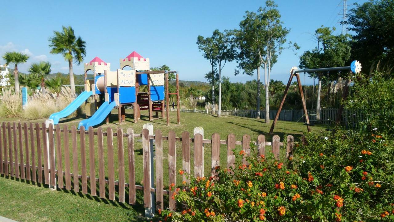 דירות Alcazaba Lagoon Estepona Golf מראה חיצוני תמונה