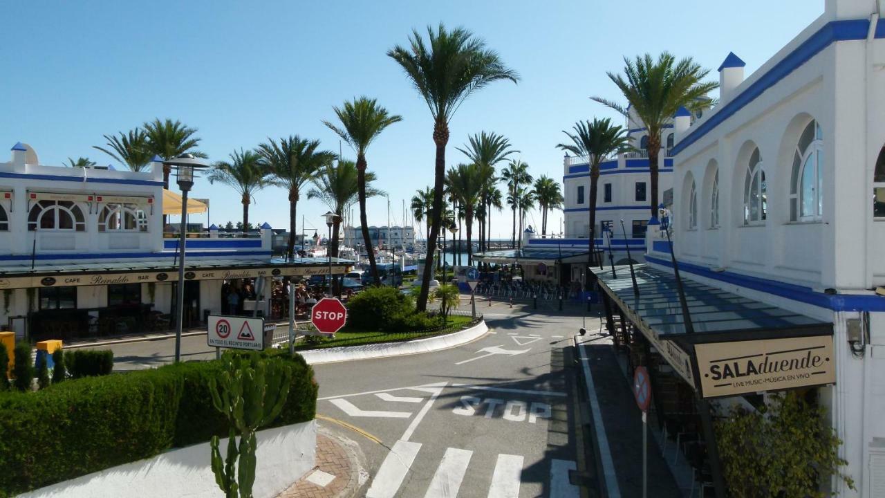 דירות Alcazaba Lagoon Estepona Golf מראה חיצוני תמונה