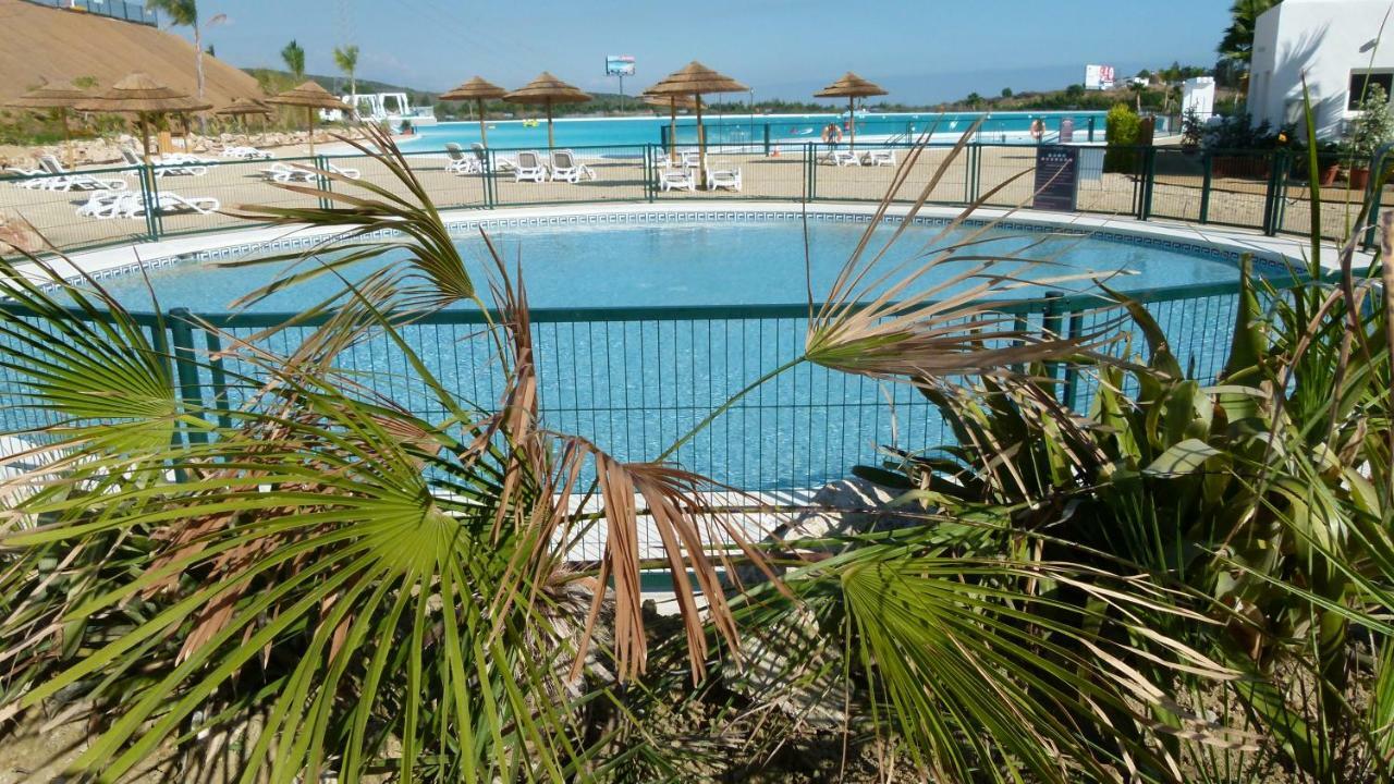 דירות Alcazaba Lagoon Estepona Golf מראה חיצוני תמונה