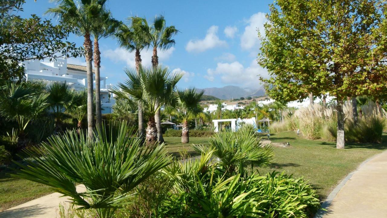 דירות Alcazaba Lagoon Estepona Golf מראה חיצוני תמונה