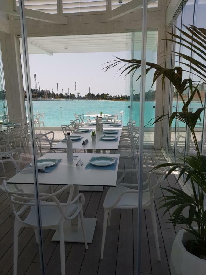 דירות Alcazaba Lagoon Estepona Golf מראה חיצוני תמונה